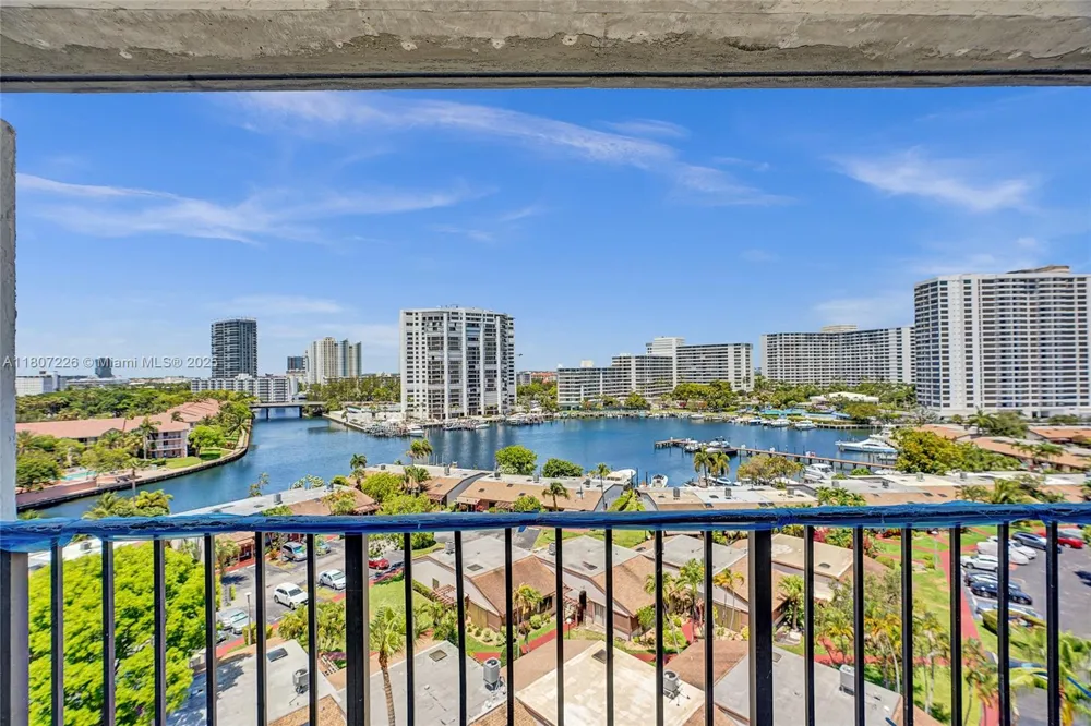 200 Leslie Dr #1031 Hallandale Beach, FL 33009