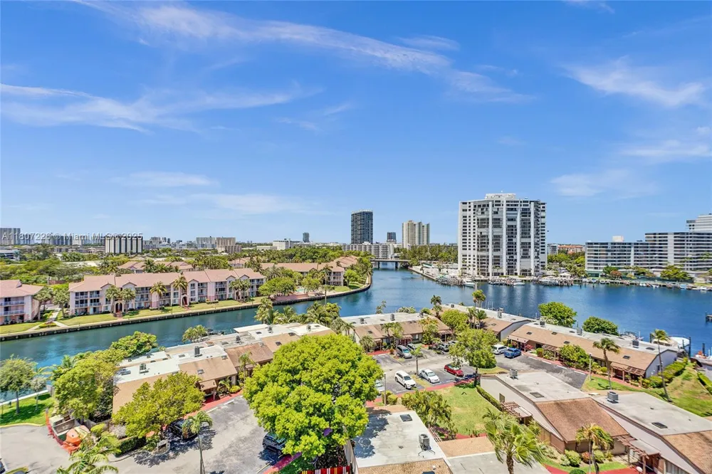 200 Leslie Dr #1031 Hallandale Beach, FL 33009
