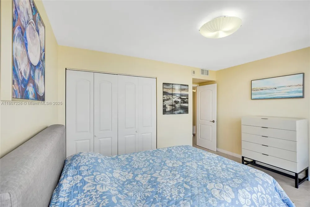 200 Leslie Dr #1031 Hallandale Beach, FL 33009