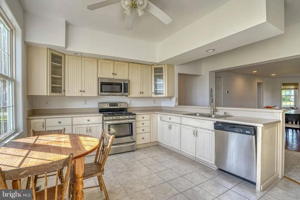 6403 BOZMAN NEAVITT ROAD Neavitt, MD 21652
