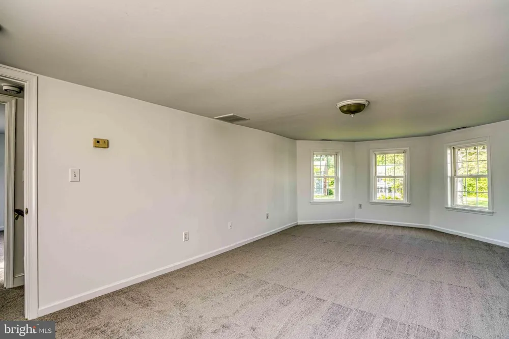 6403 BOZMAN NEAVITT ROAD Neavitt, MD 21652
