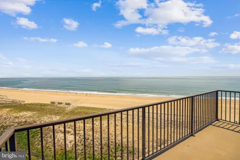 902 CHESAPEAKE HOUSE ROAD #902N