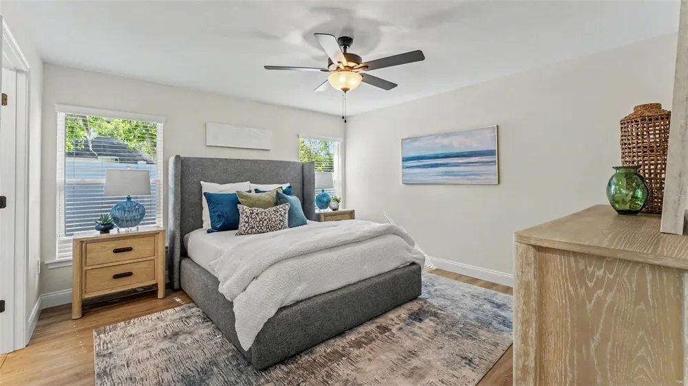 1242 DOROTHY STREET Lakeland, FL 33815