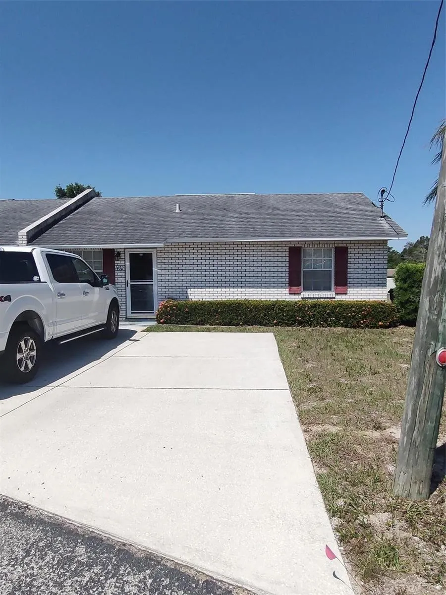 1402 THOUSAND ROSES DR. W. #1402 Lake Wales, FL 33853