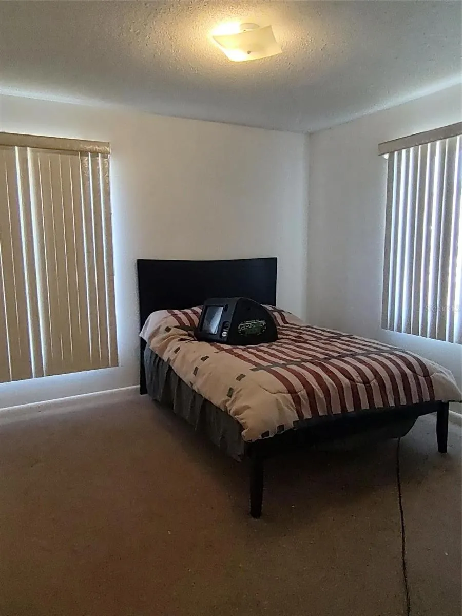 1402 THOUSAND ROSES DR. W. #1402 Lake Wales, FL 33853