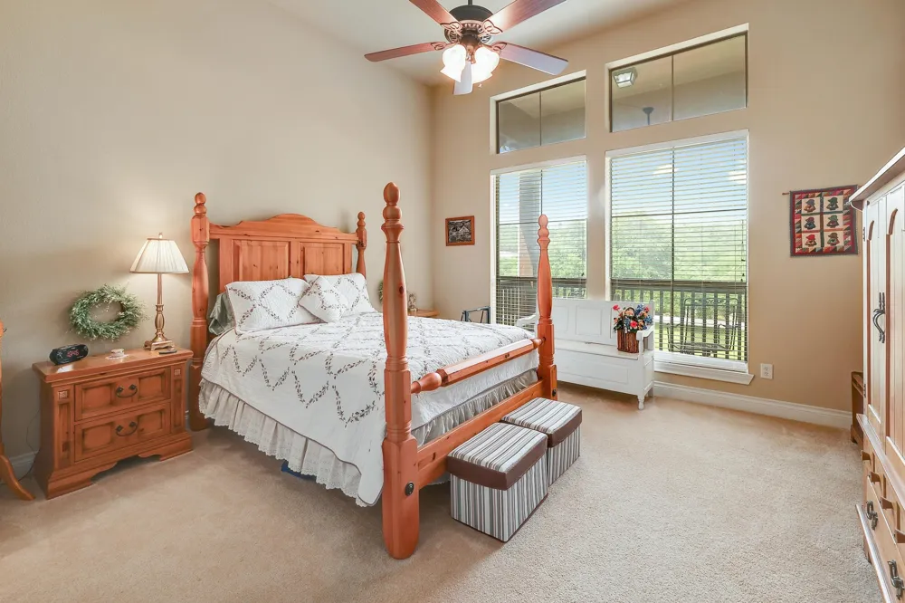 1617 High Lonesome Leander, TX 78641