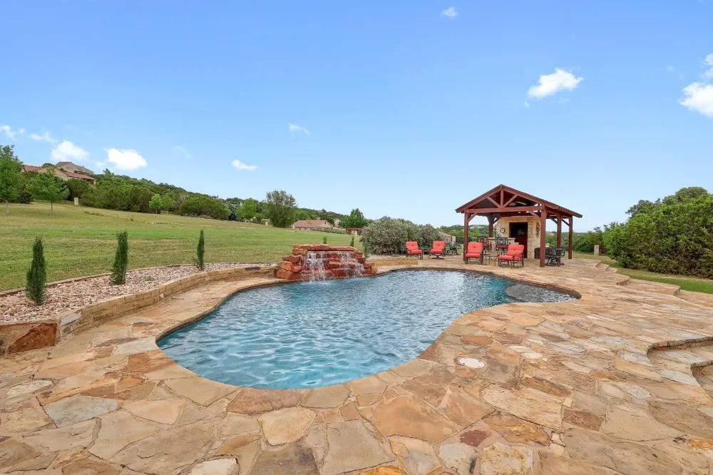 1617 High Lonesome Leander, TX 78641