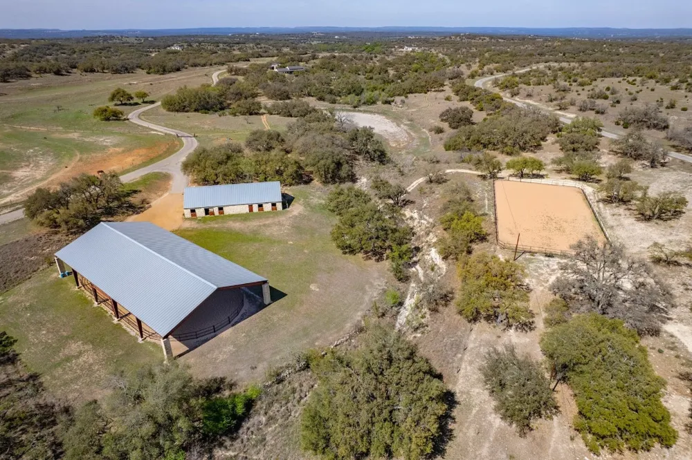 343 Cattle Creek Drive Johnson City, TX 78636