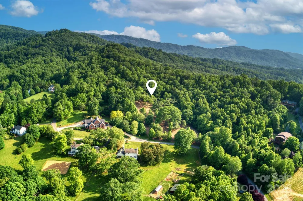 V/L Smith Knolls Road Fairview, NC 28730
