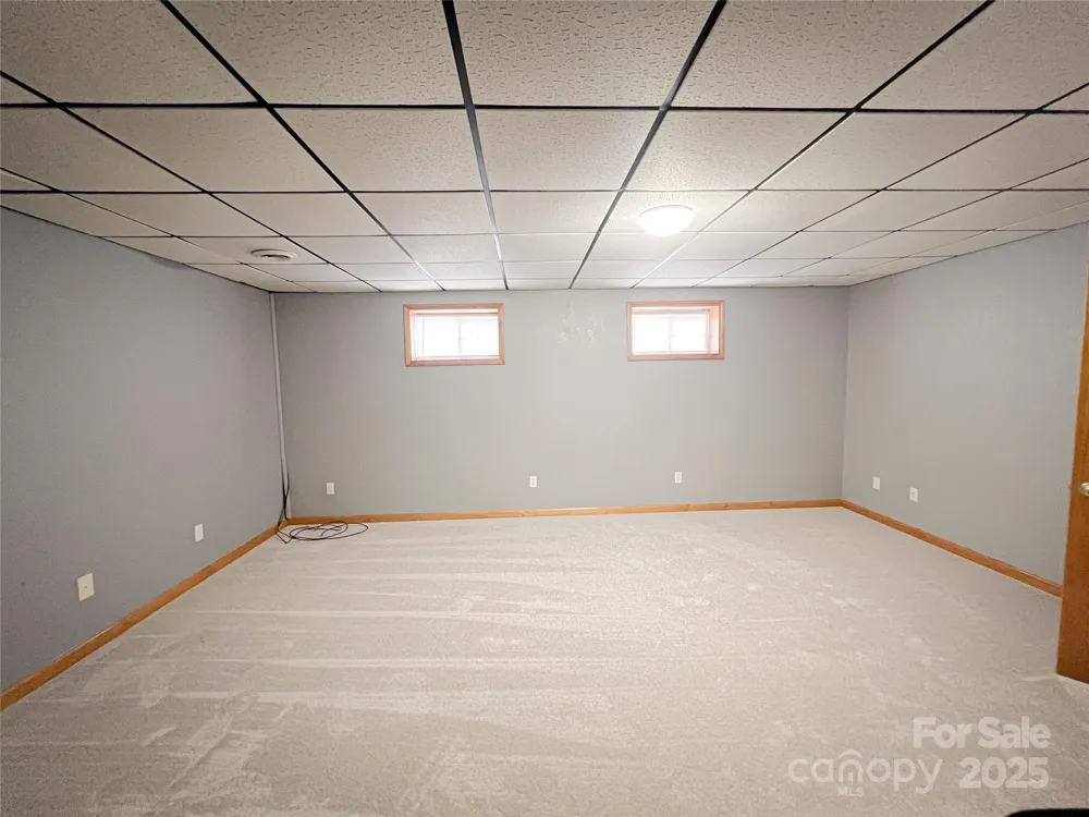 660 Halltown Road Spruce Pine, NC 28777