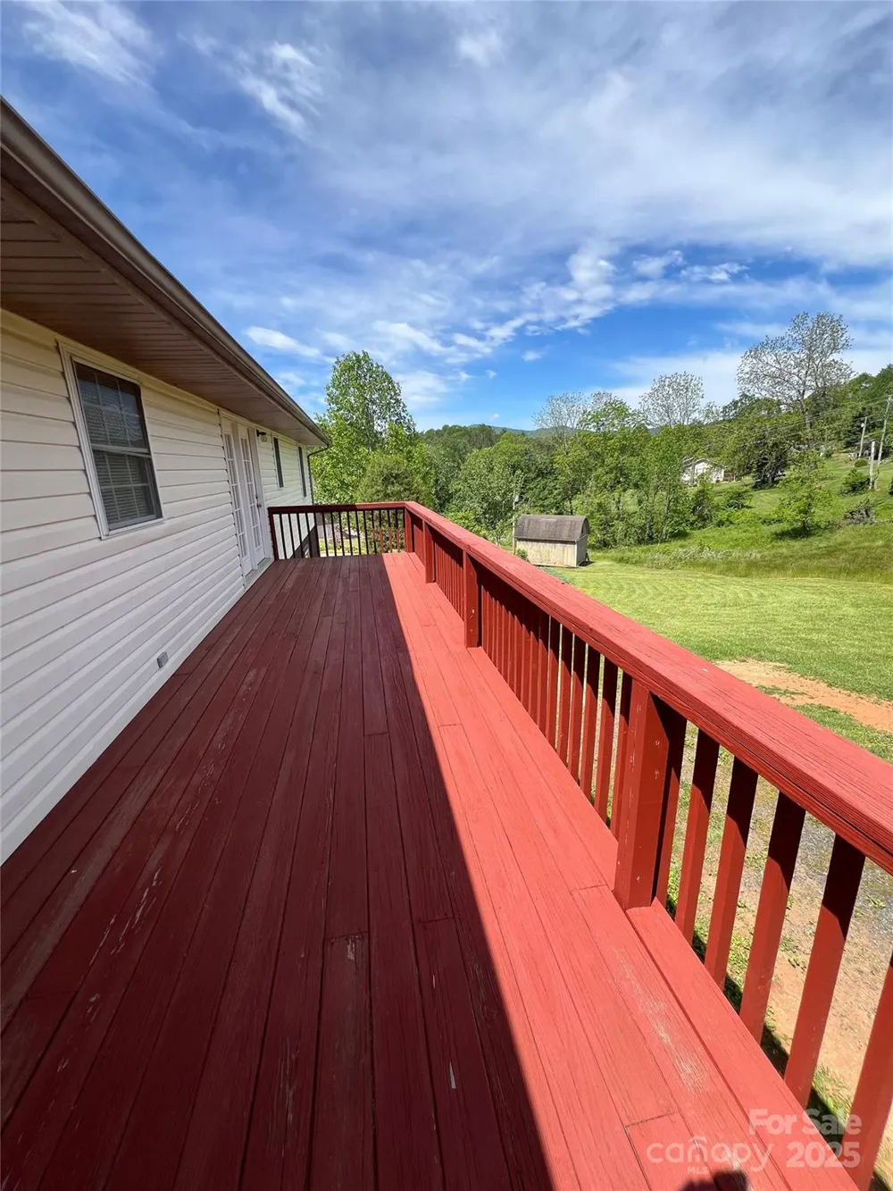 660 Halltown Road Spruce Pine, NC 28777