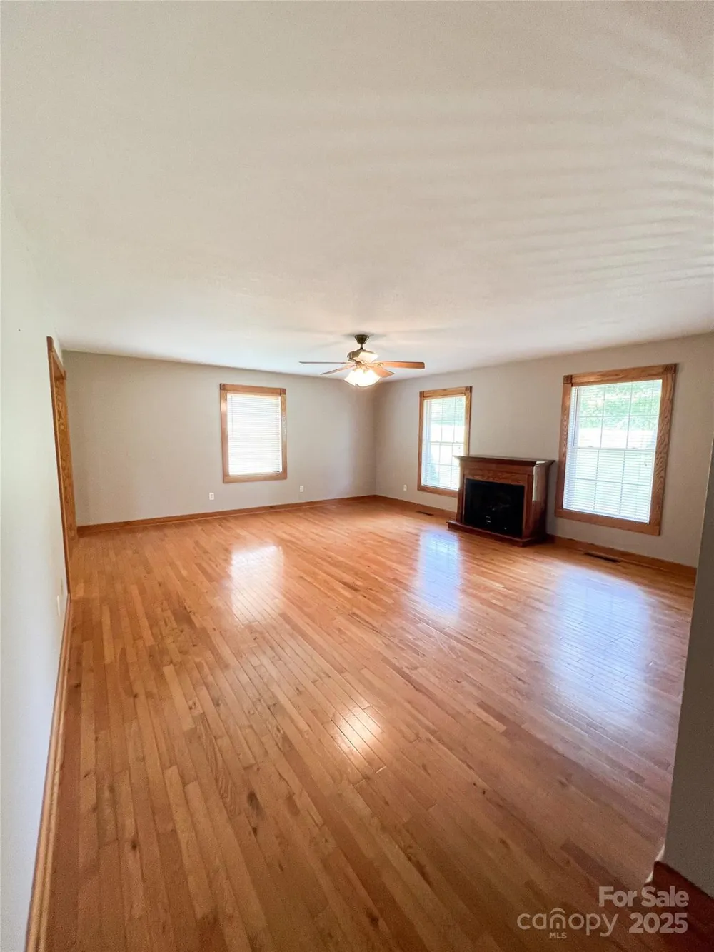 660 Halltown Road Spruce Pine, NC 28777