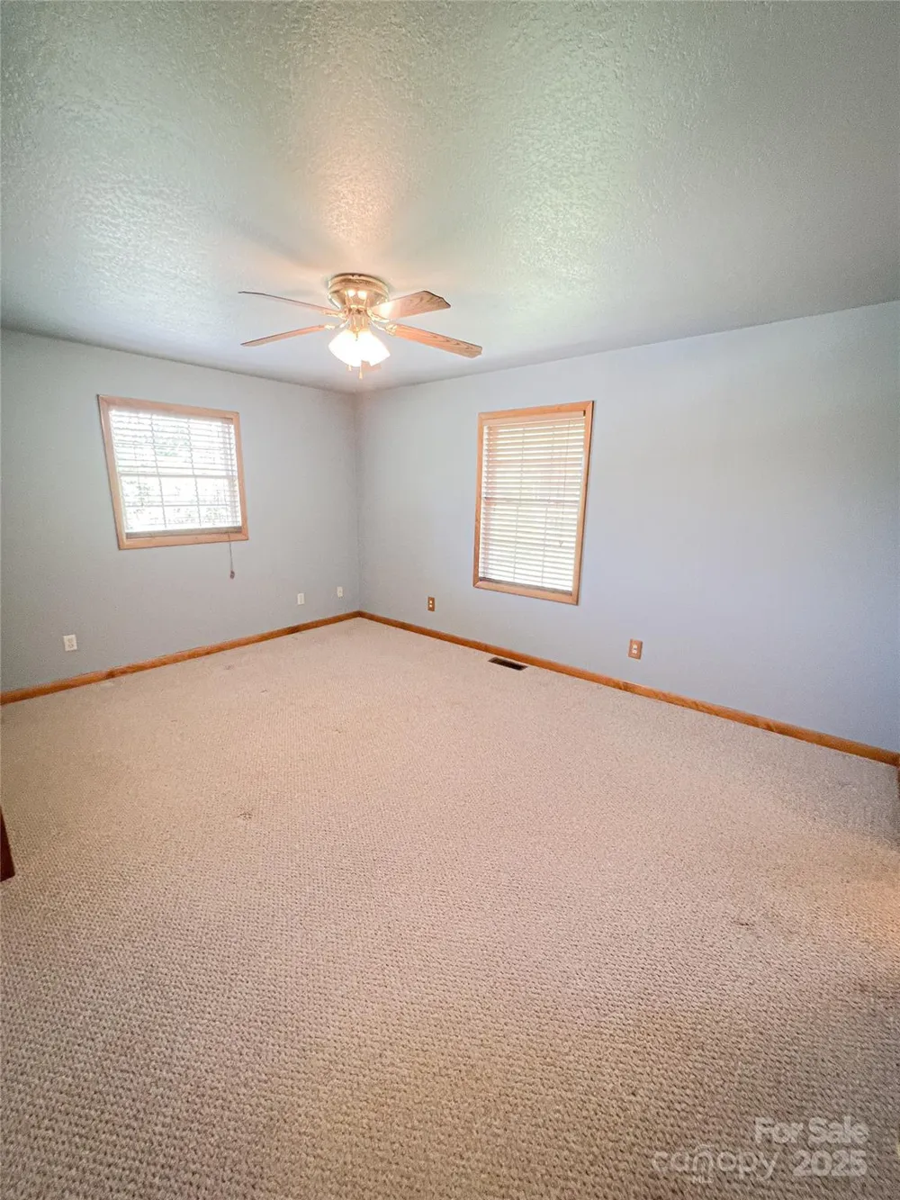 660 Halltown Road Spruce Pine, NC 28777