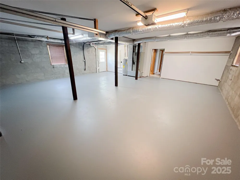660 Halltown Road Spruce Pine, NC 28777