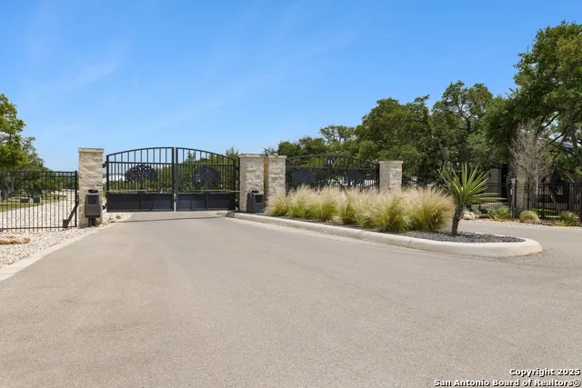 957 Jenny Leigh Bulverde, TX 78163