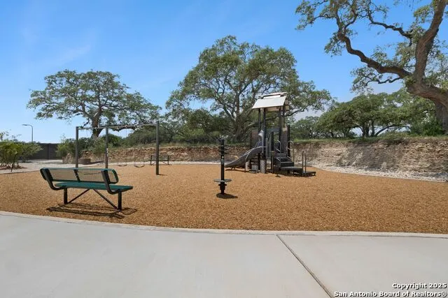 676 Travis Forest Bulverde, TX 78163