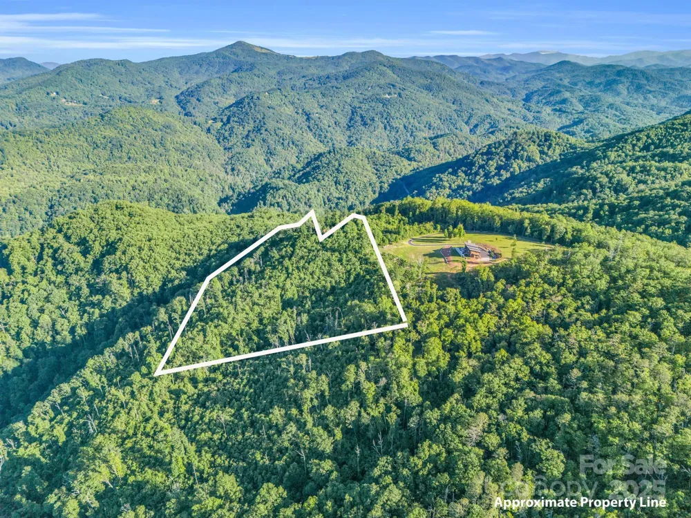 00 H and H Trail Bat Cave, NC 28710