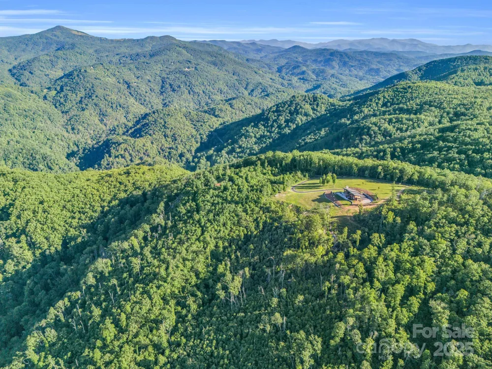 00 H and H Trail Bat Cave, NC 28710