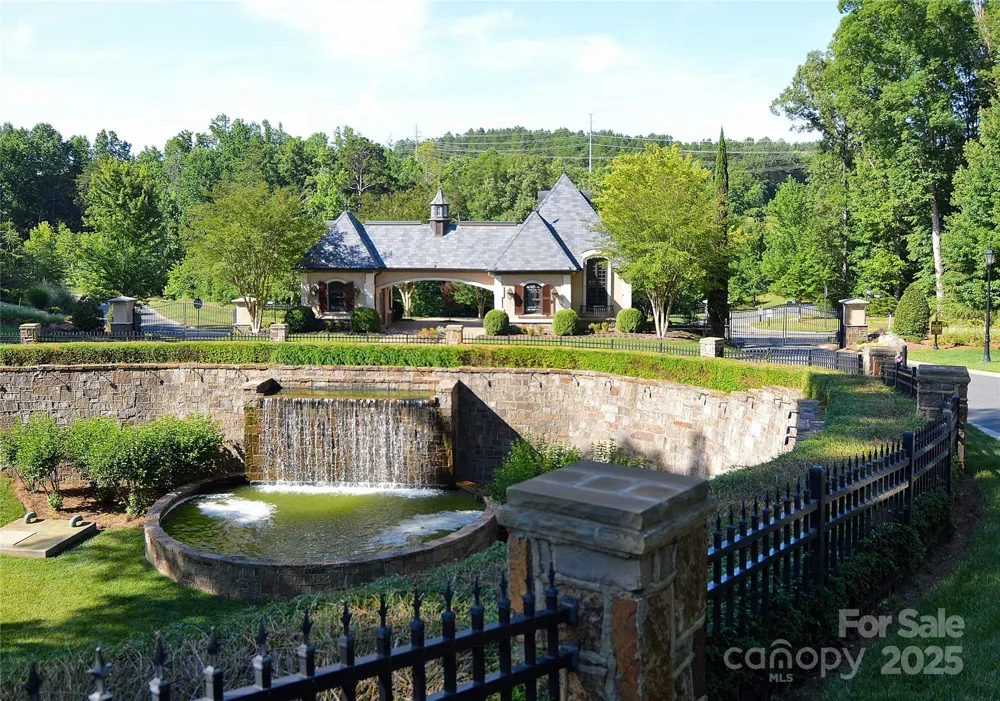 3223 Lake Pointe Drive #94 Belmont, NC 28012