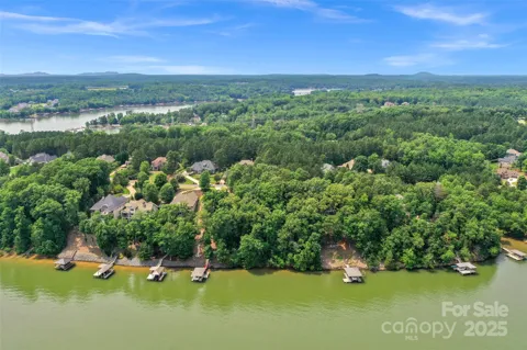 3223 Lake Pointe Drive #94