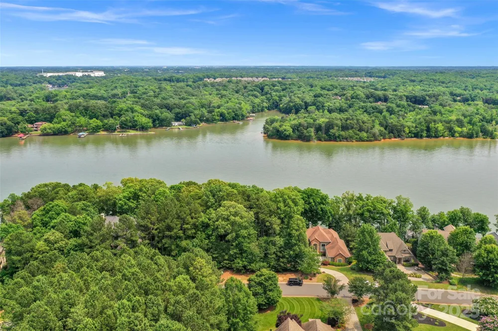 3223 Lake Pointe Drive #94 Belmont, NC 28012