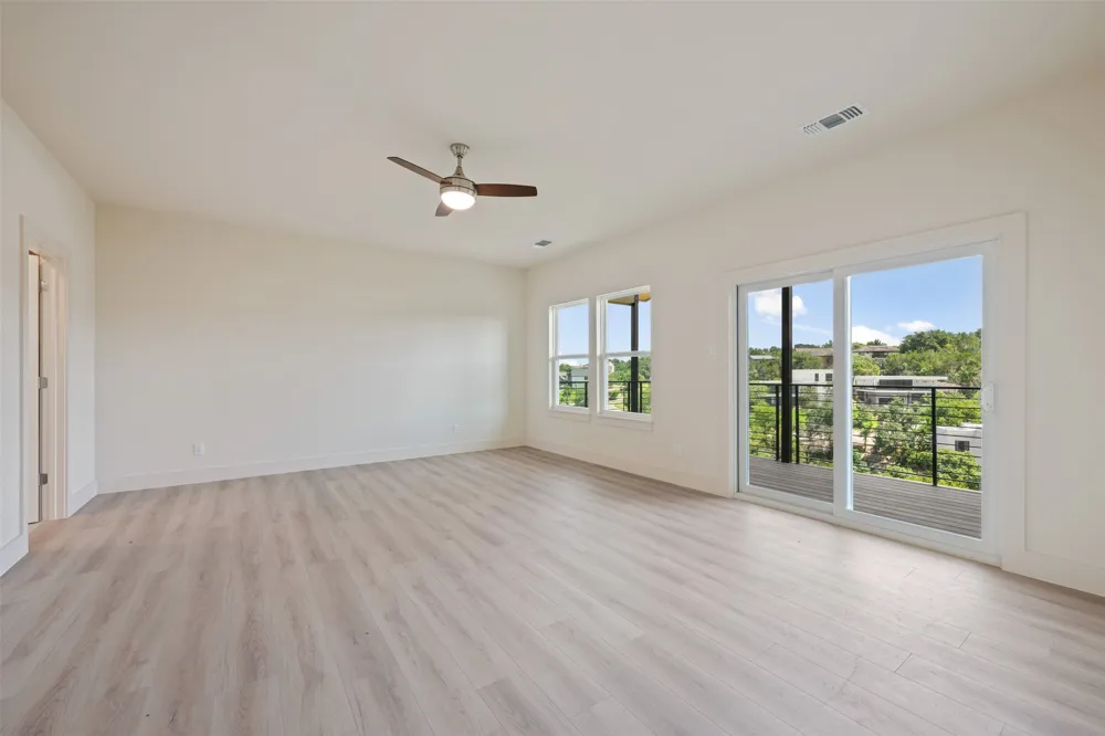 2646 Crazyhorse Pass Austin, TX 78734