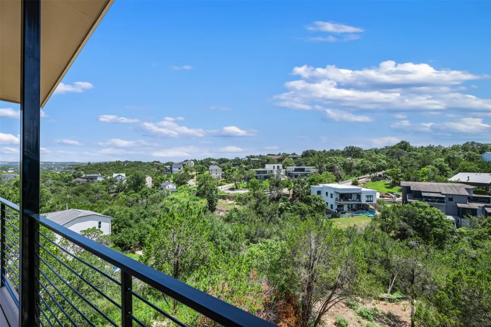 2646 Crazyhorse Pass Austin, TX 78734