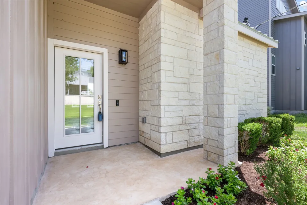 2646 Crazyhorse Pass Austin, TX 78734