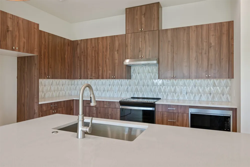 2646 Crazyhorse Pass Austin, TX 78734