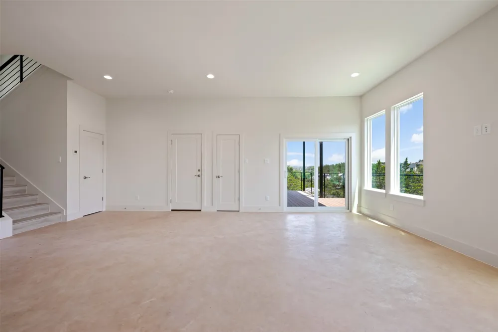 2646 Crazyhorse Pass Austin, TX 78734