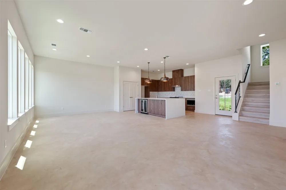 2646 Crazyhorse Pass Austin, TX 78734