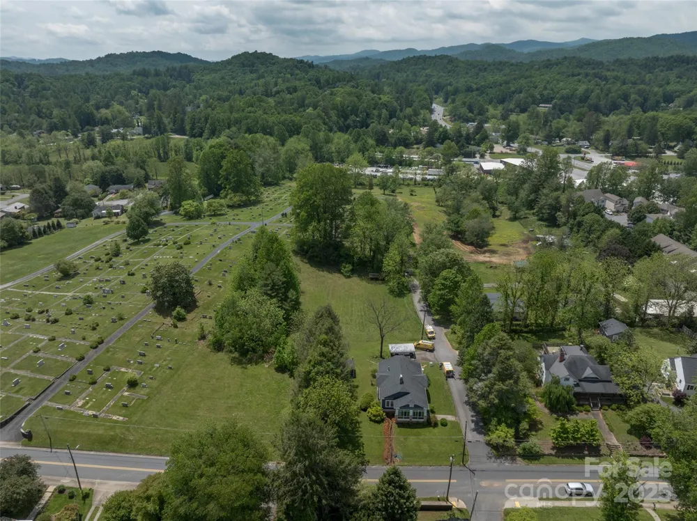 99999 Goodwin Lane Brevard, NC 28712