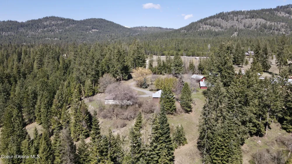 3216 Dufort Road Sagle, ID 83860
