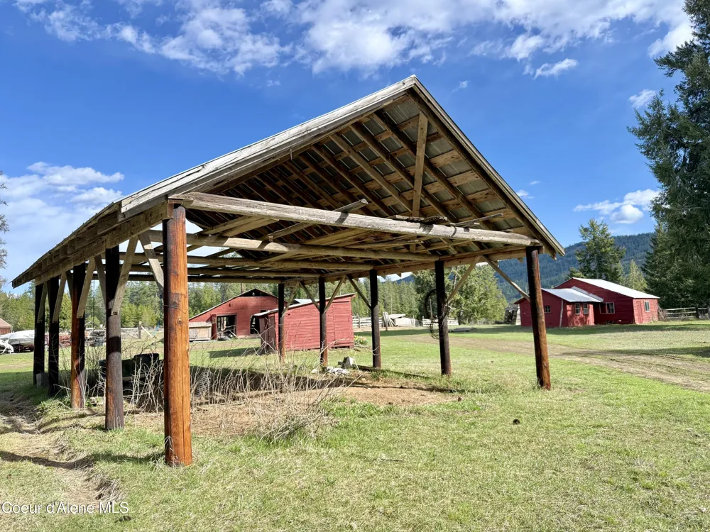 3216 Dufort Road Sagle, ID 83860