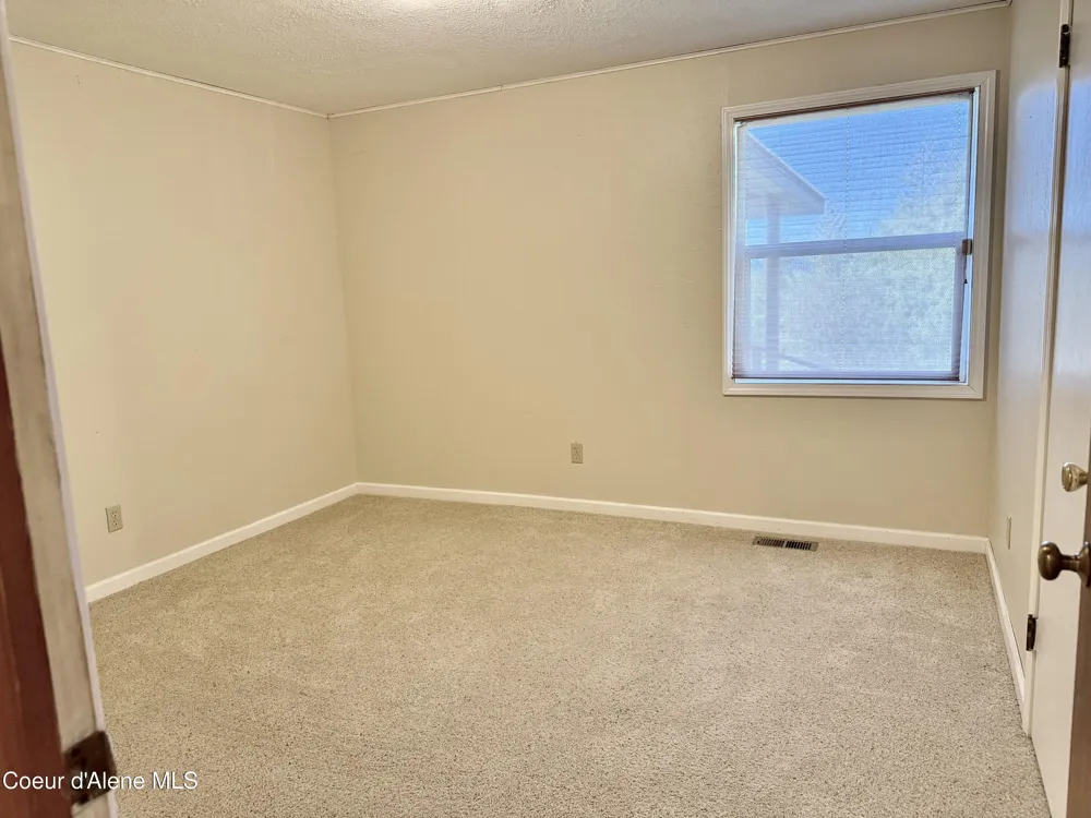 3216 Dufort Road Sagle, ID 83860