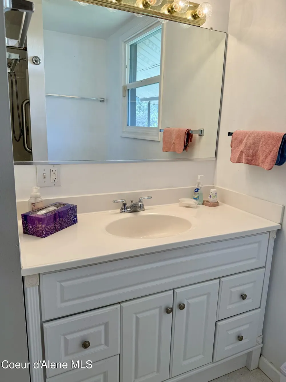 3216 Dufort Road Sagle, ID 83860