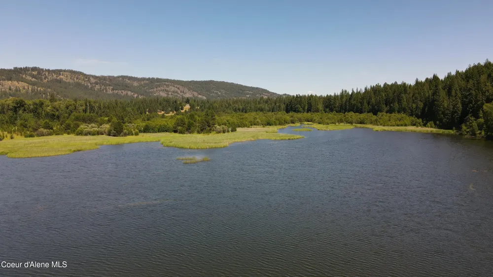 3216 Dufort Road Sagle, ID 83860