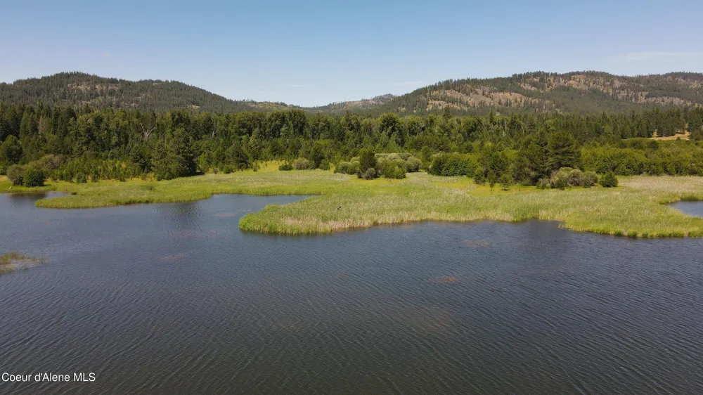3216 Dufort Road Sagle, ID 83860
