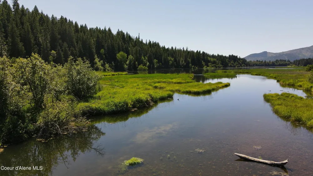 3216 Dufort Road Sagle, ID 83860
