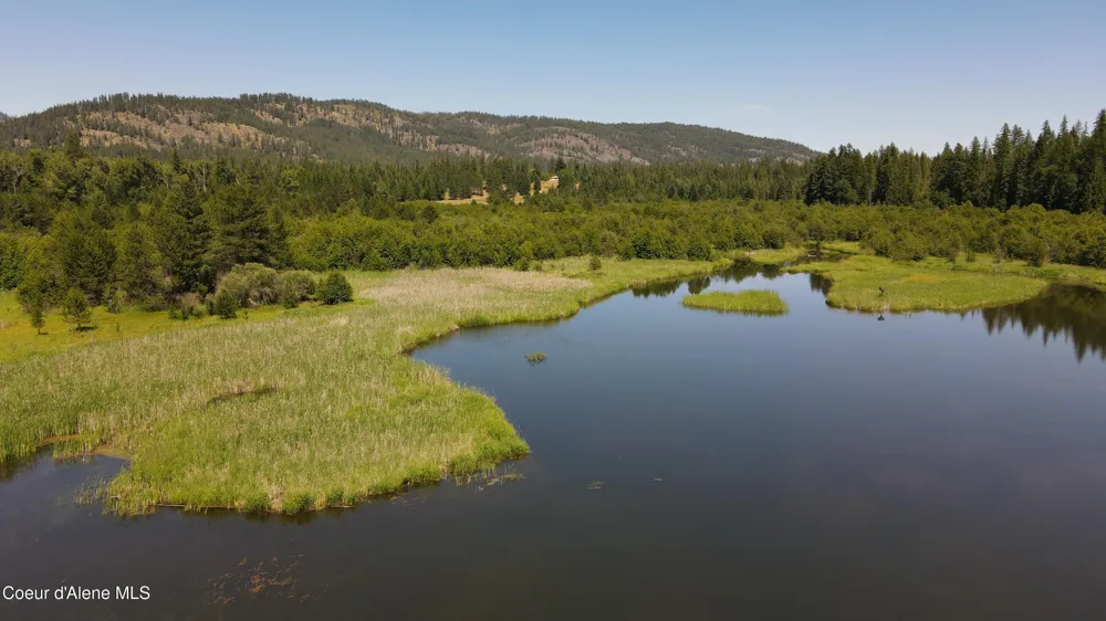 3216 Dufort Road Sagle, ID 83860