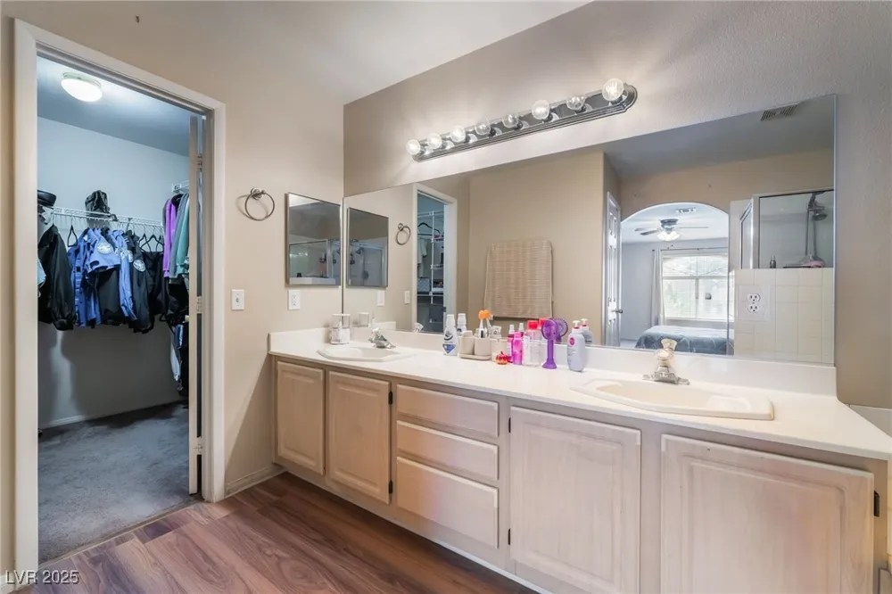 3950 S Sandhill Road #130 Las Vegas, NV 89121
