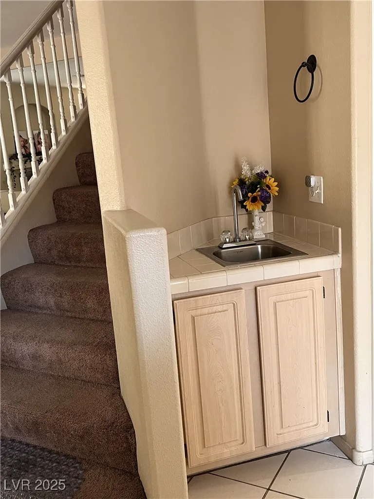 3950 S Sandhill Road #130 Las Vegas, NV 89121