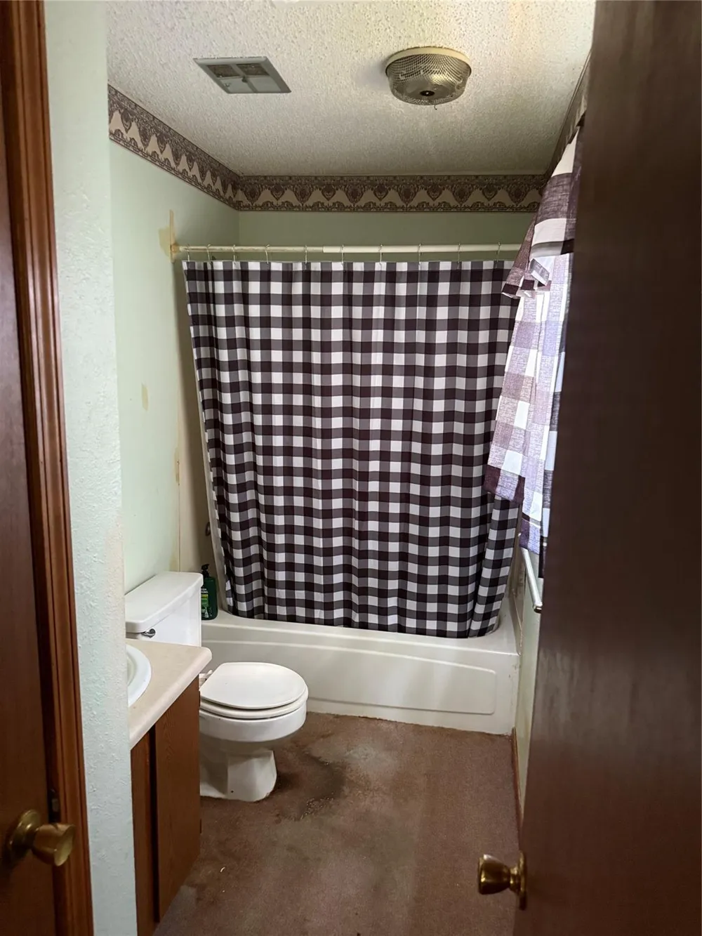 7719 County Road 233 Centerville, TX 75833