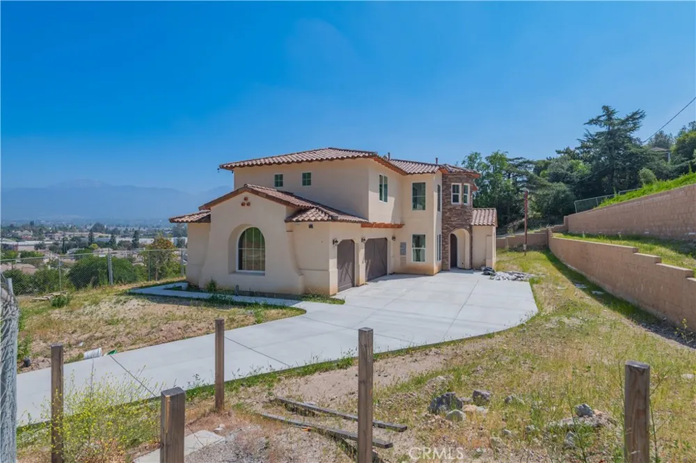 De Anza Heights Dr La Verne, CA 91773