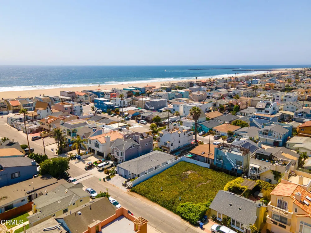 145 Los Angeles Avenue Oxnard, CA 93035