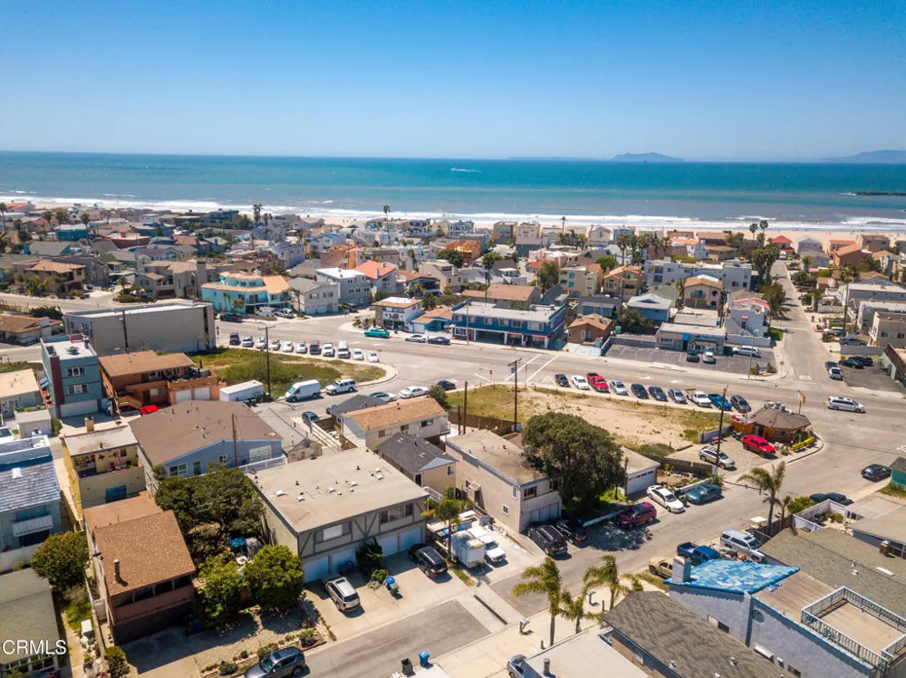 316 Santa Monica Drive Oxnard, CA 93035