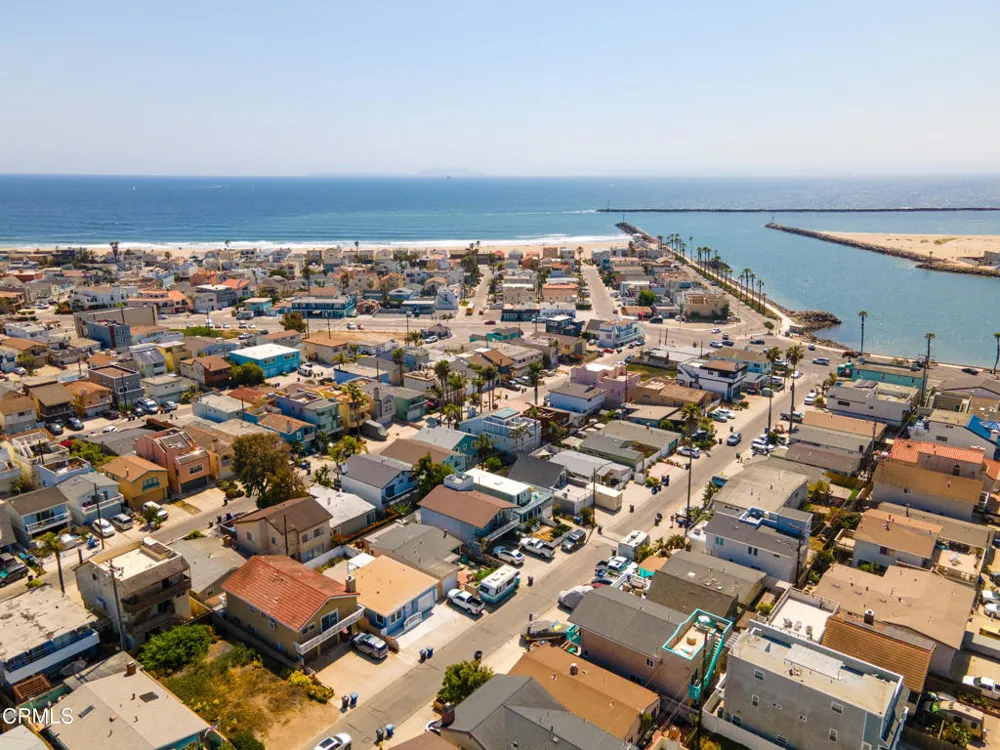316 Santa Monica Drive Oxnard, CA 93035