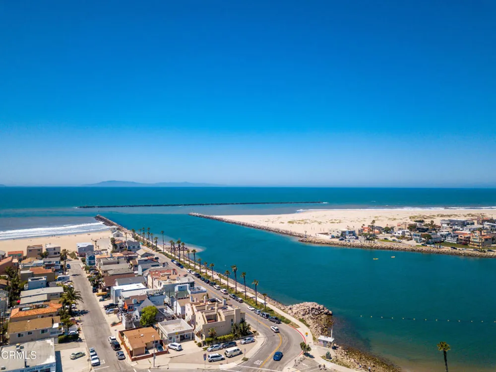 316 Santa Monica Drive Oxnard, CA 93035