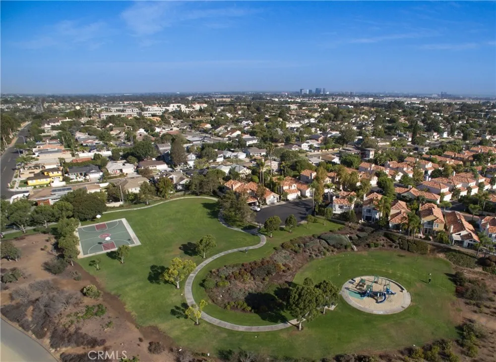 2173 Orchard Drive Newport Beach, CA 92660