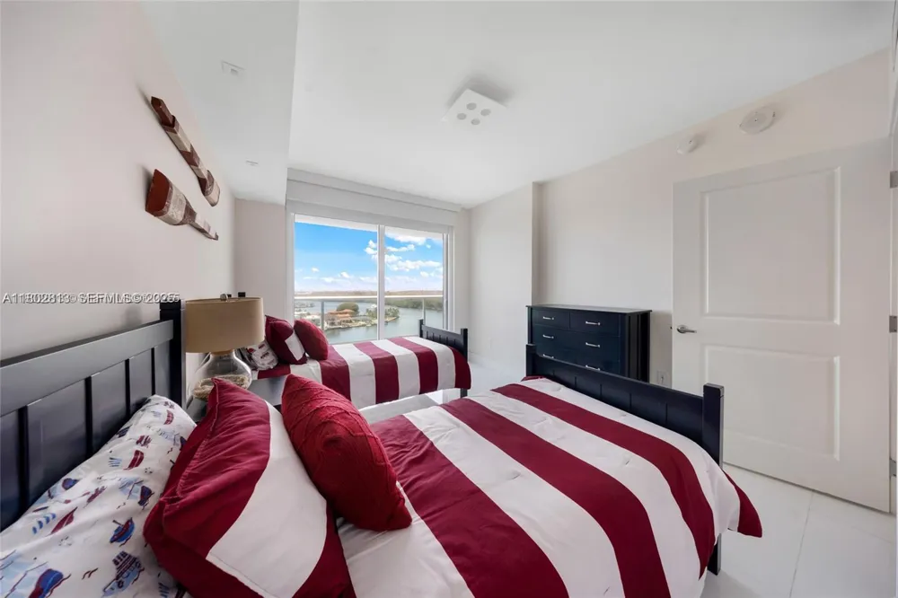 400 Sunny Isles #1106 Sunny Isles Beach, FL 33160
